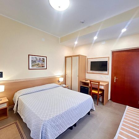 Il Nocchiero City Hotel Soverato Marina Dış mekan fotoğraf
