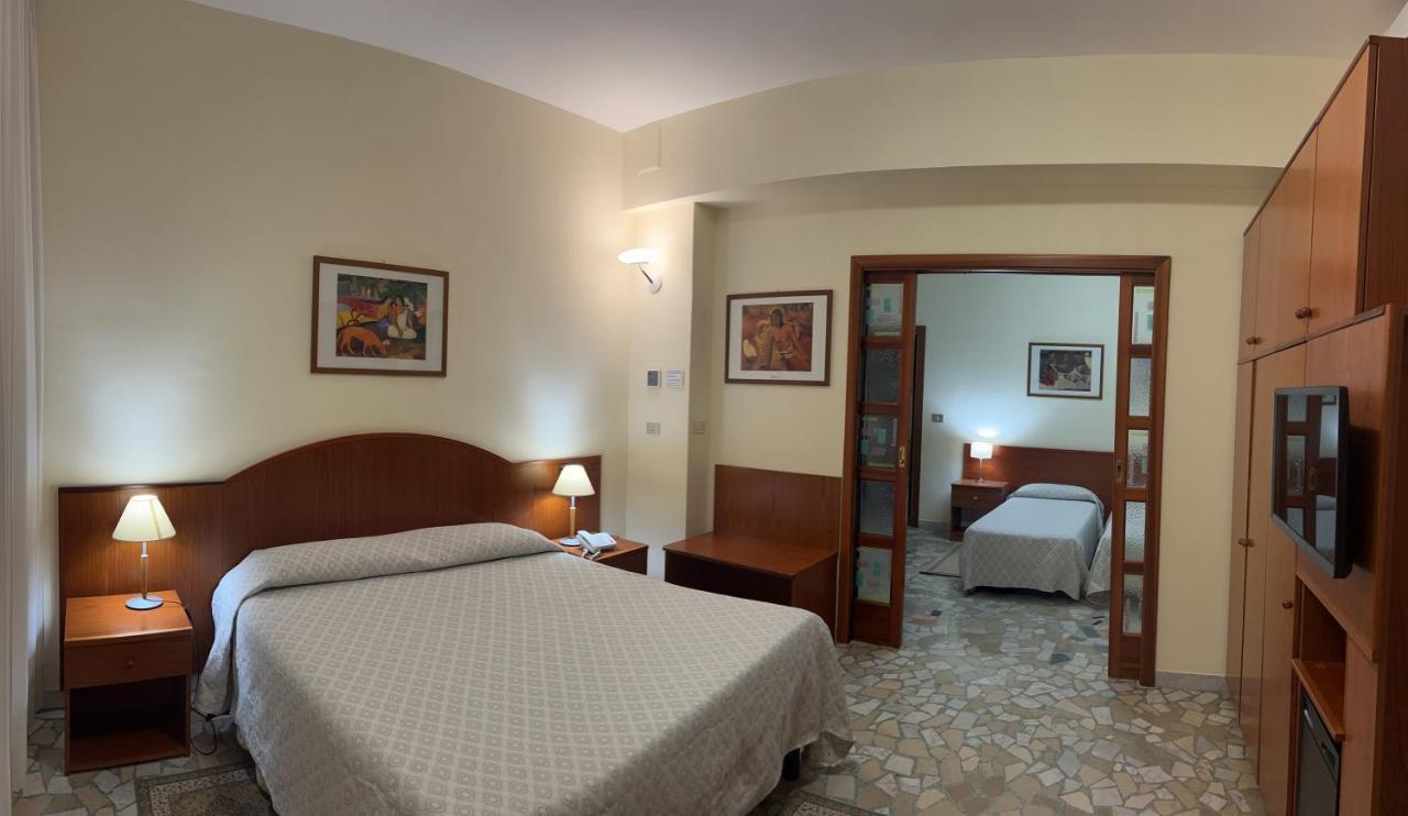 Il Nocchiero City Hotel Soverato Marina Dış mekan fotoğraf