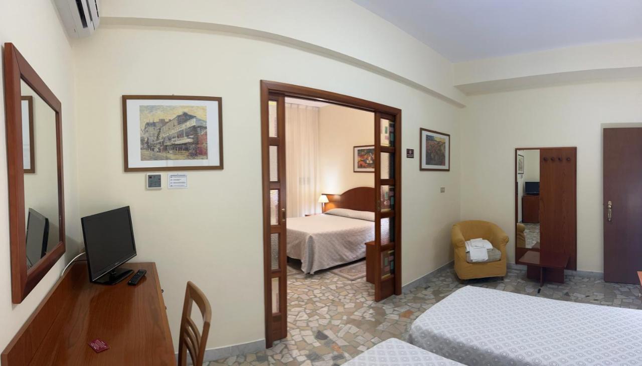Il Nocchiero City Hotel Soverato Marina Dış mekan fotoğraf