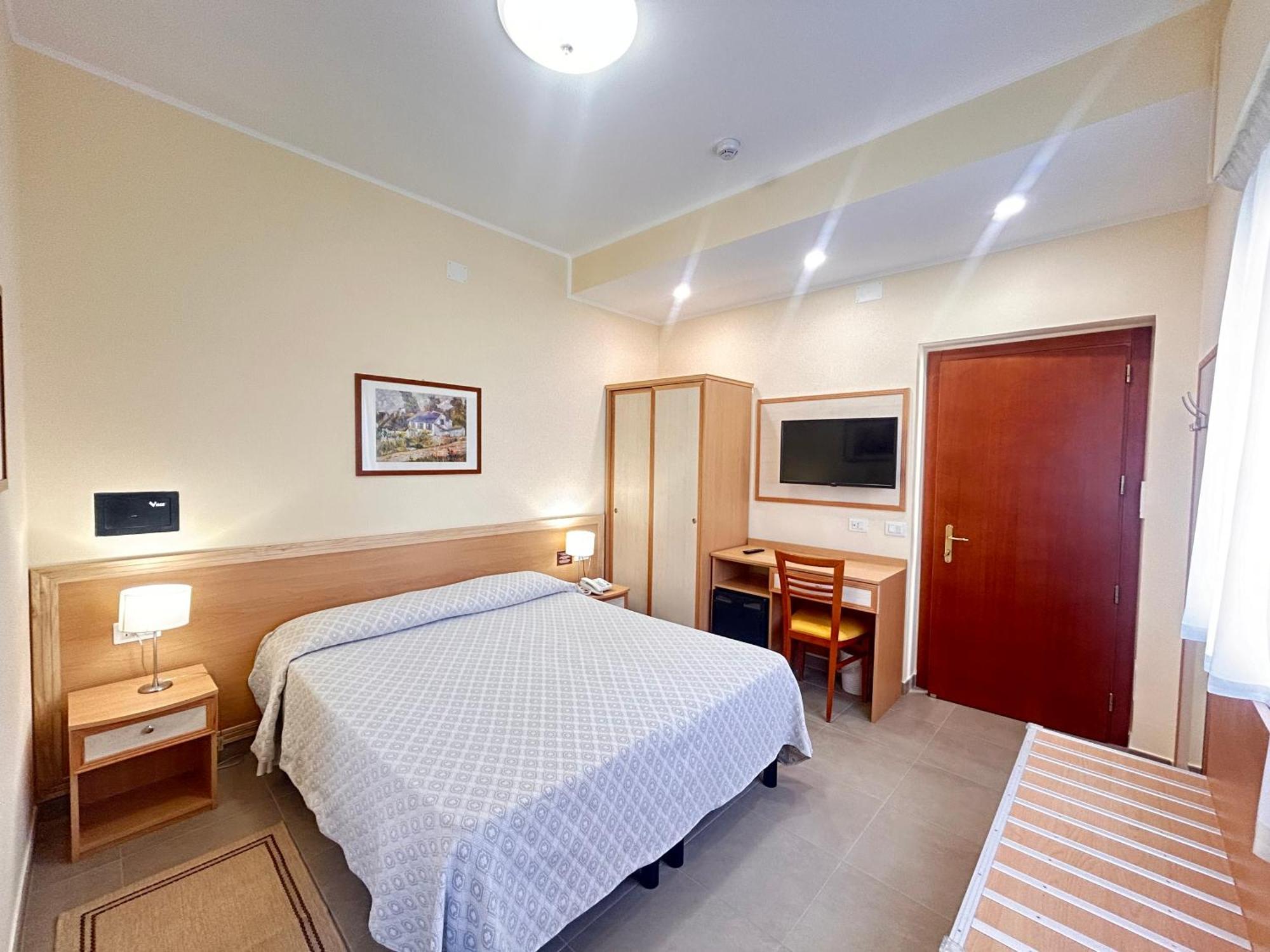 Il Nocchiero City Hotel Soverato Marina Dış mekan fotoğraf
