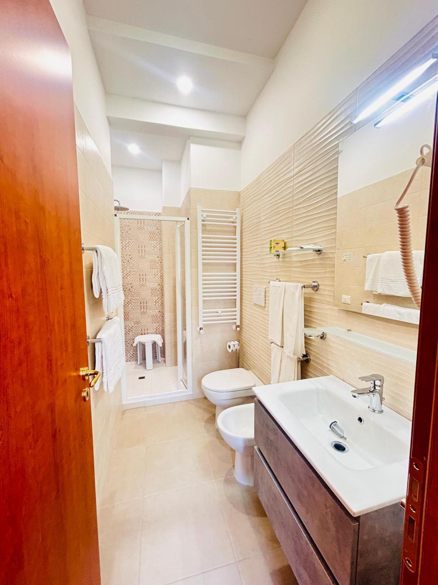Il Nocchiero City Hotel Soverato Marina Dış mekan fotoğraf