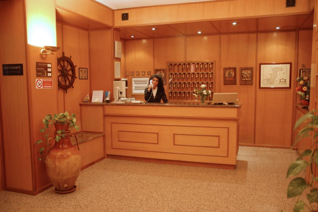 Il Nocchiero City Hotel Soverato Marina Dış mekan fotoğraf